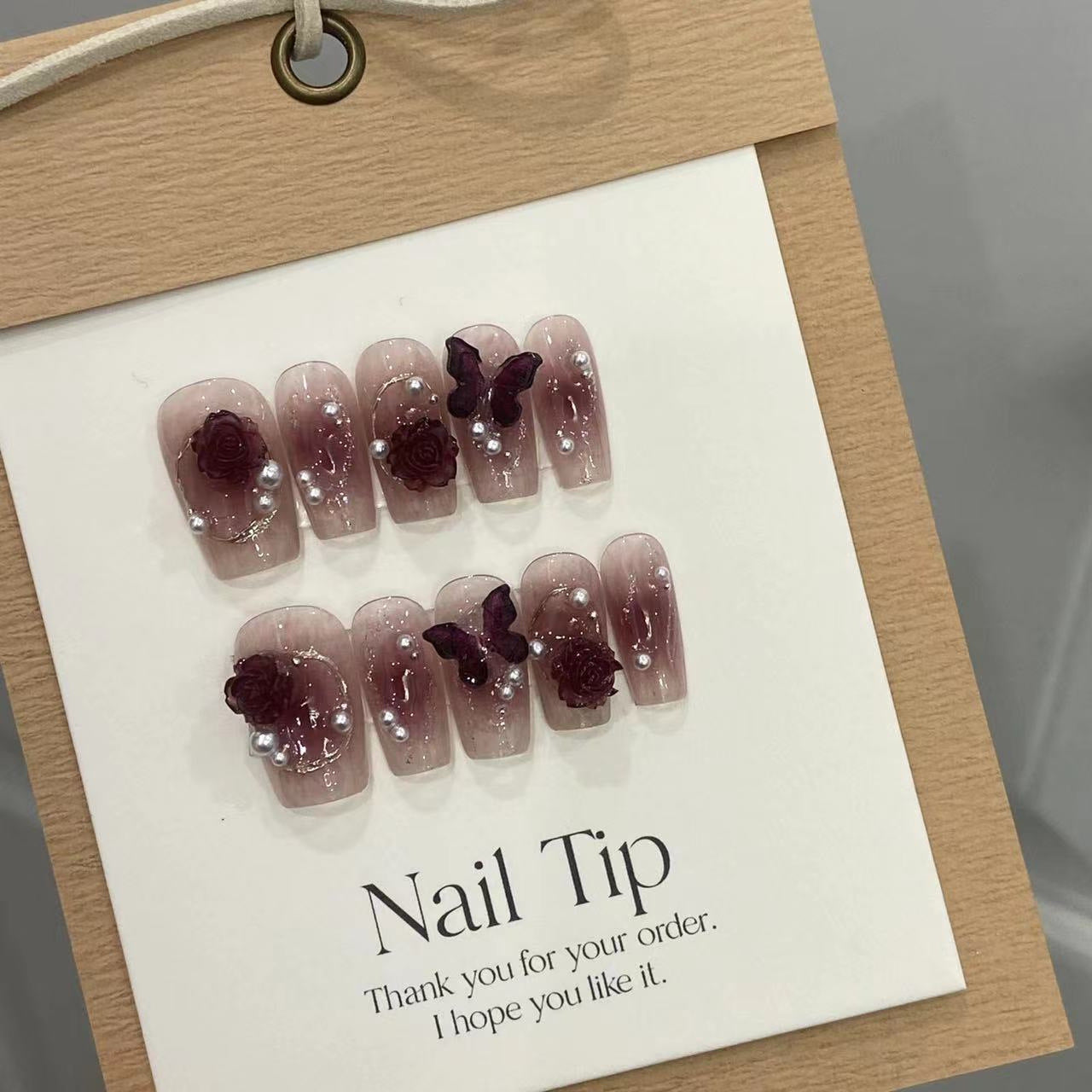 Faux ongles bordeaux blush