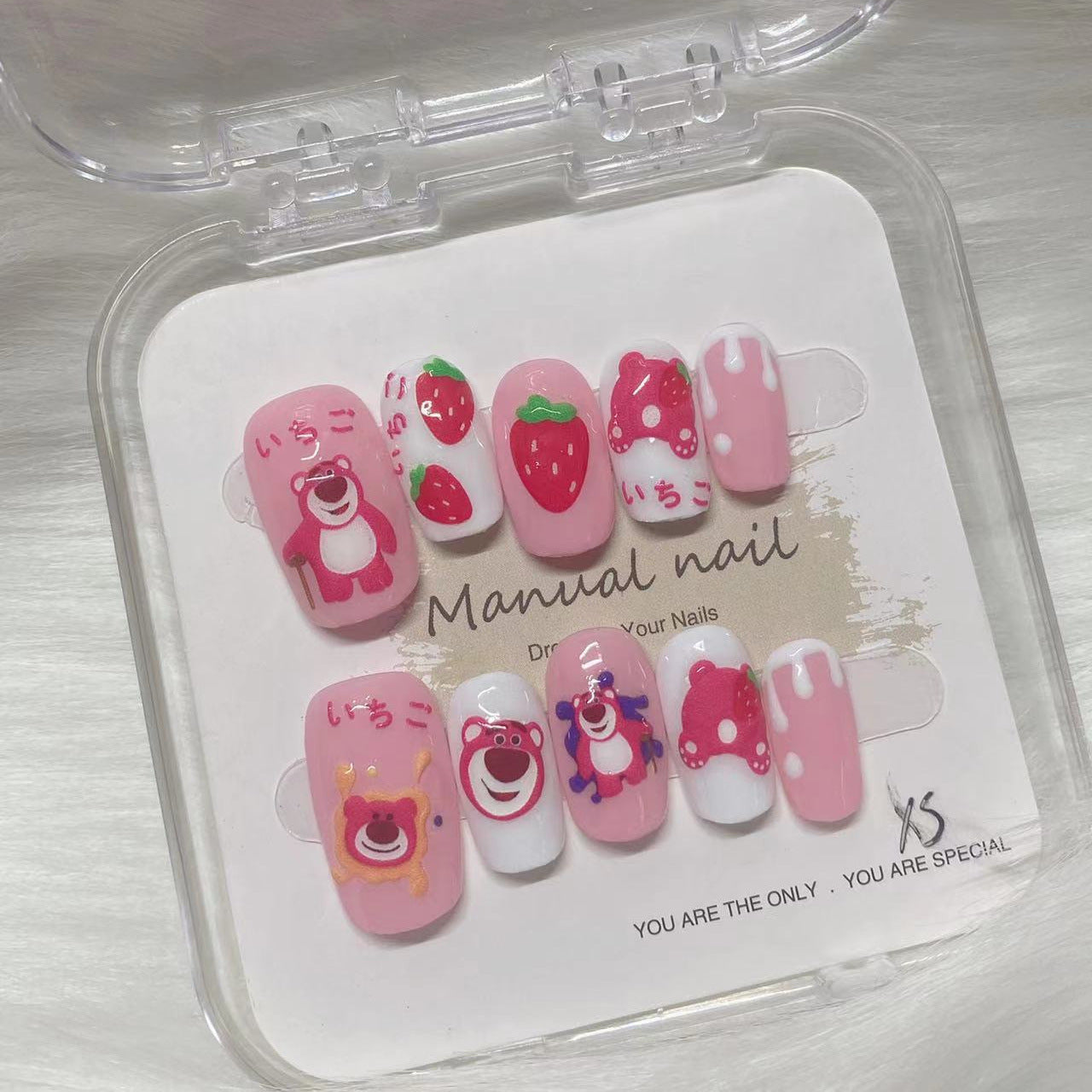 Sweet Strawberry Bear False Nails