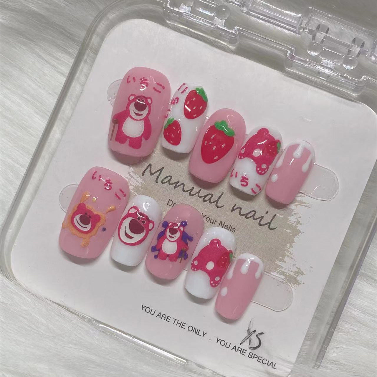 Sweet Strawberry Bear False Nails