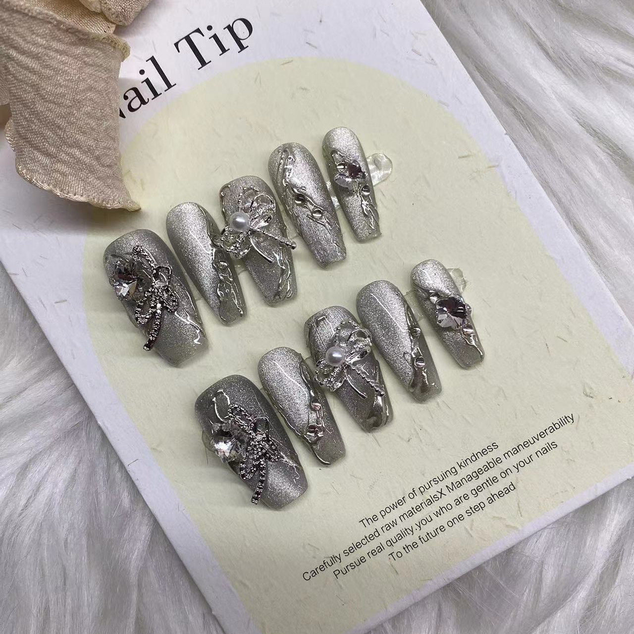 Silver Snowflake Bow False Nails