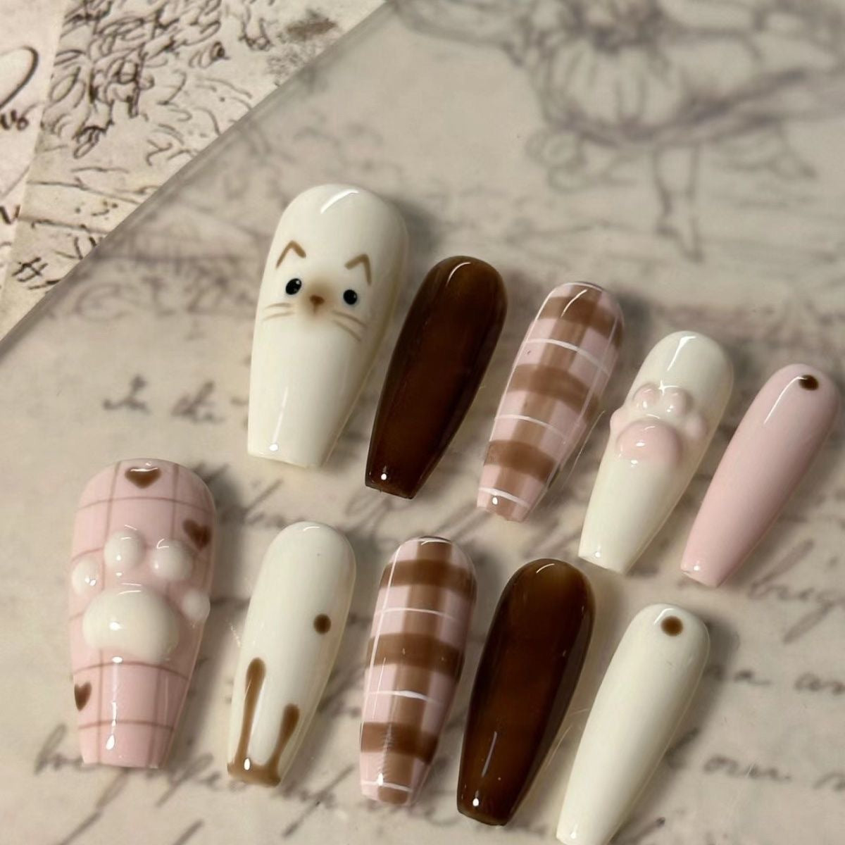 Pink Coffee White Chocolate Strawberry Cat False Nails